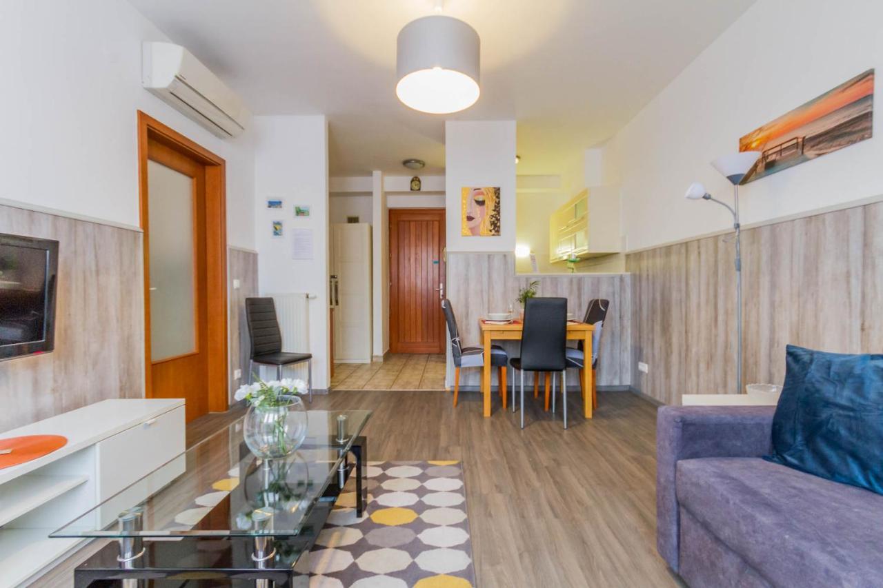 Lovag Charming Apartment In The Center-Ac Budapest Exterior photo